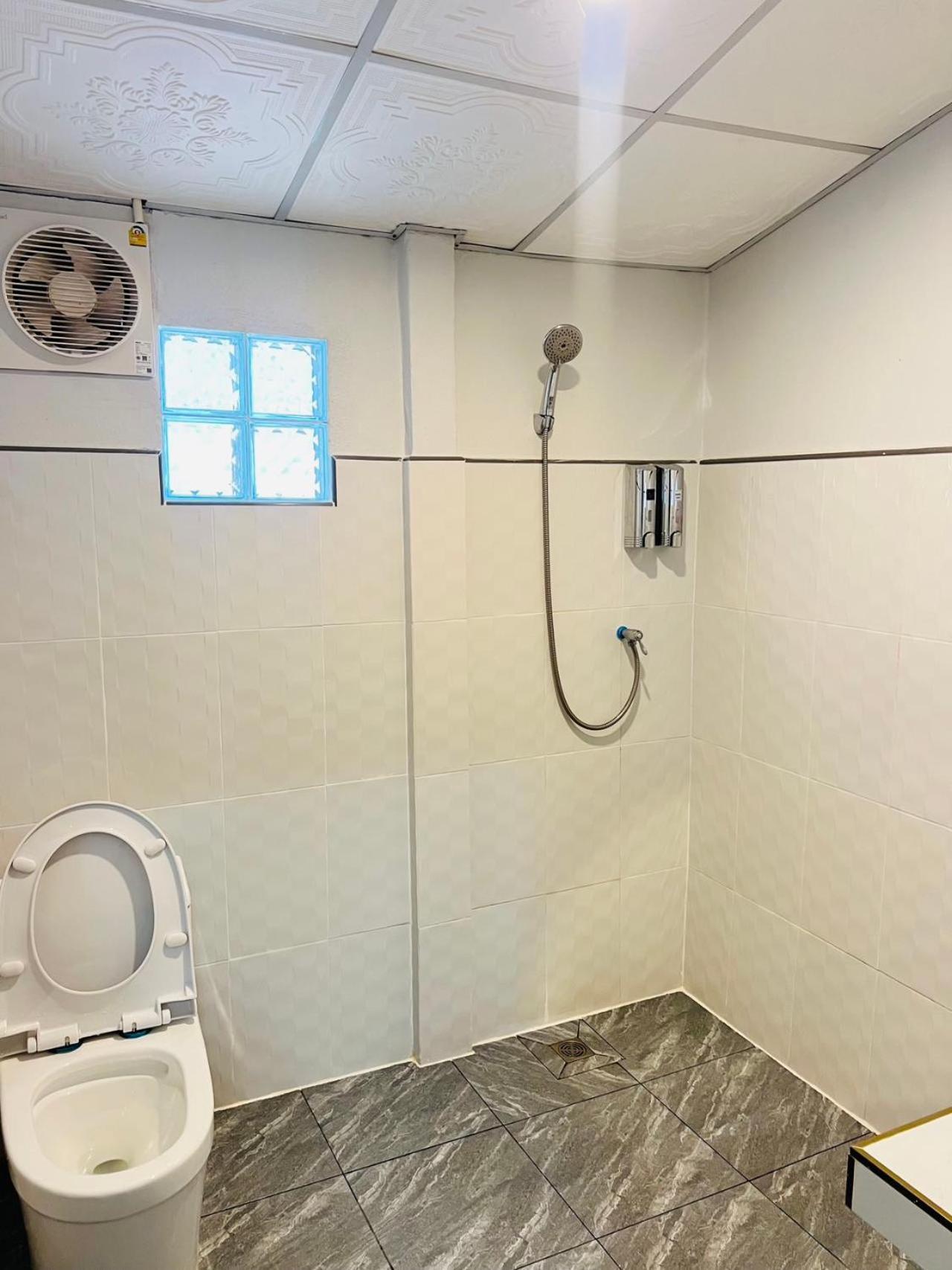 Lungwang Guest House Ban Rak Thai Bagian luar foto