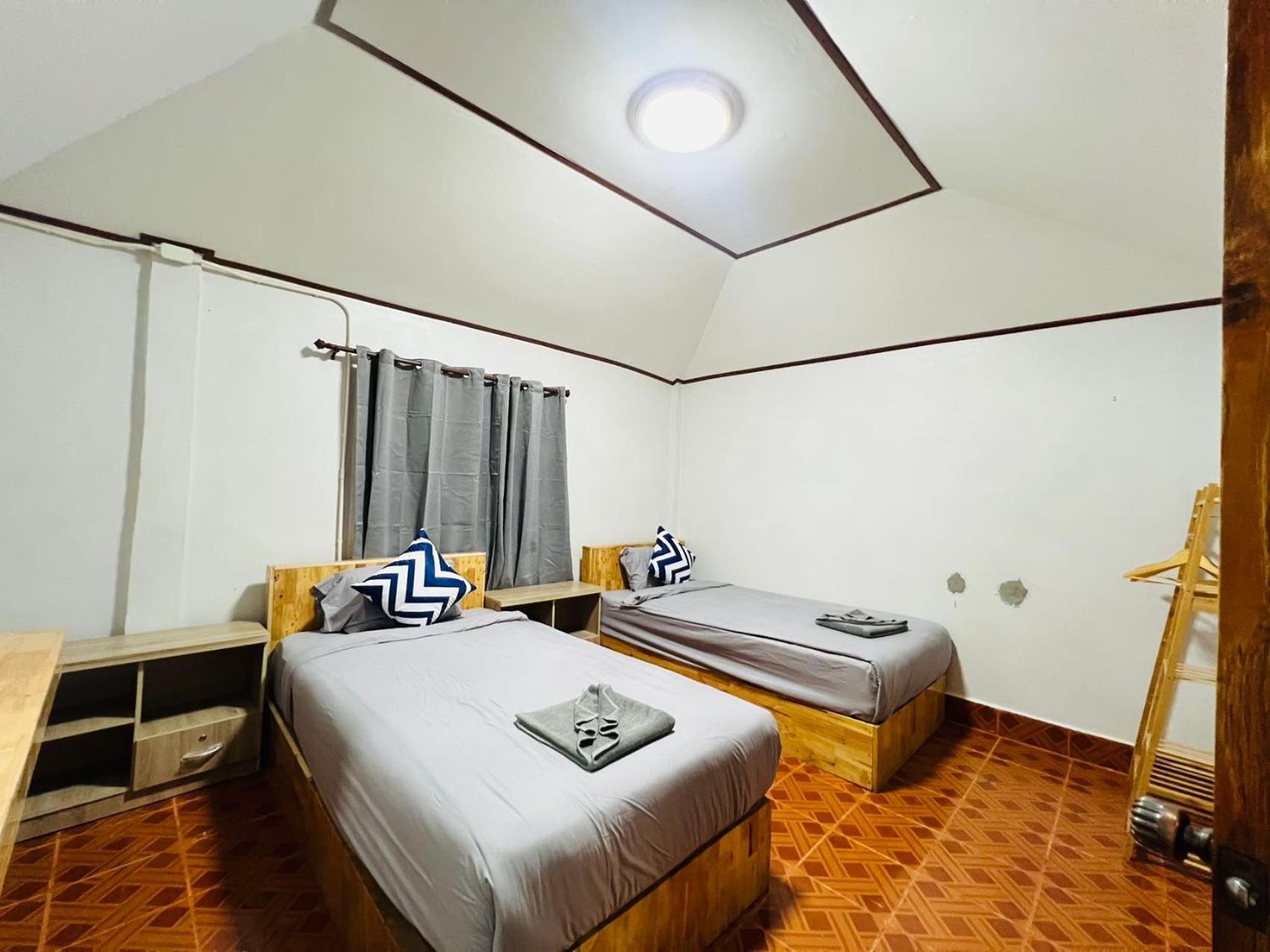 Lungwang Guest House Ban Rak Thai Bagian luar foto